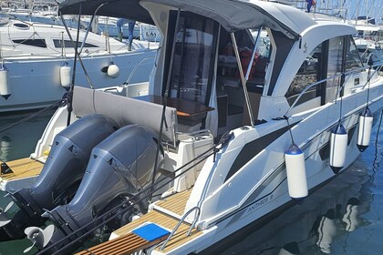 Rental Motorboat Bénéteau Antares 9 OB Biograd na Moru