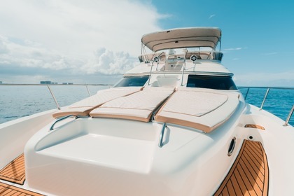 Miete Motorboot Sea Ray Flybridge 50ft Cancún