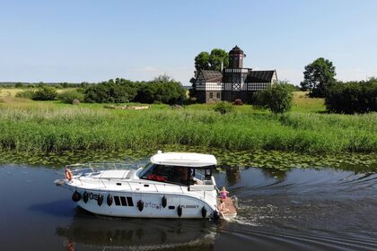 Hyra båt Motorbåt Stillo Yachts Stillo 30 Malbork