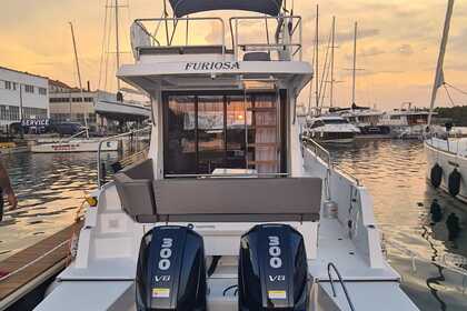 Rental Motorboat Bénéteau Antares 11 Fly OB Šibenik