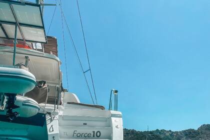 Charter Catamaran Lagoon Lagoon 440 Maddalena