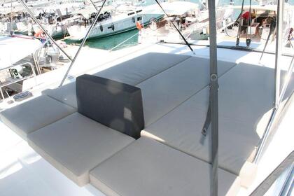 Descubre el lujo y la comodidad a bordo de nuestro LAGOON 50 (2022)