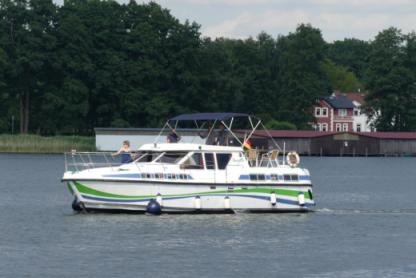 Location Péniche Tarpon 42 Trio Prestige Fürstenberg/Havel