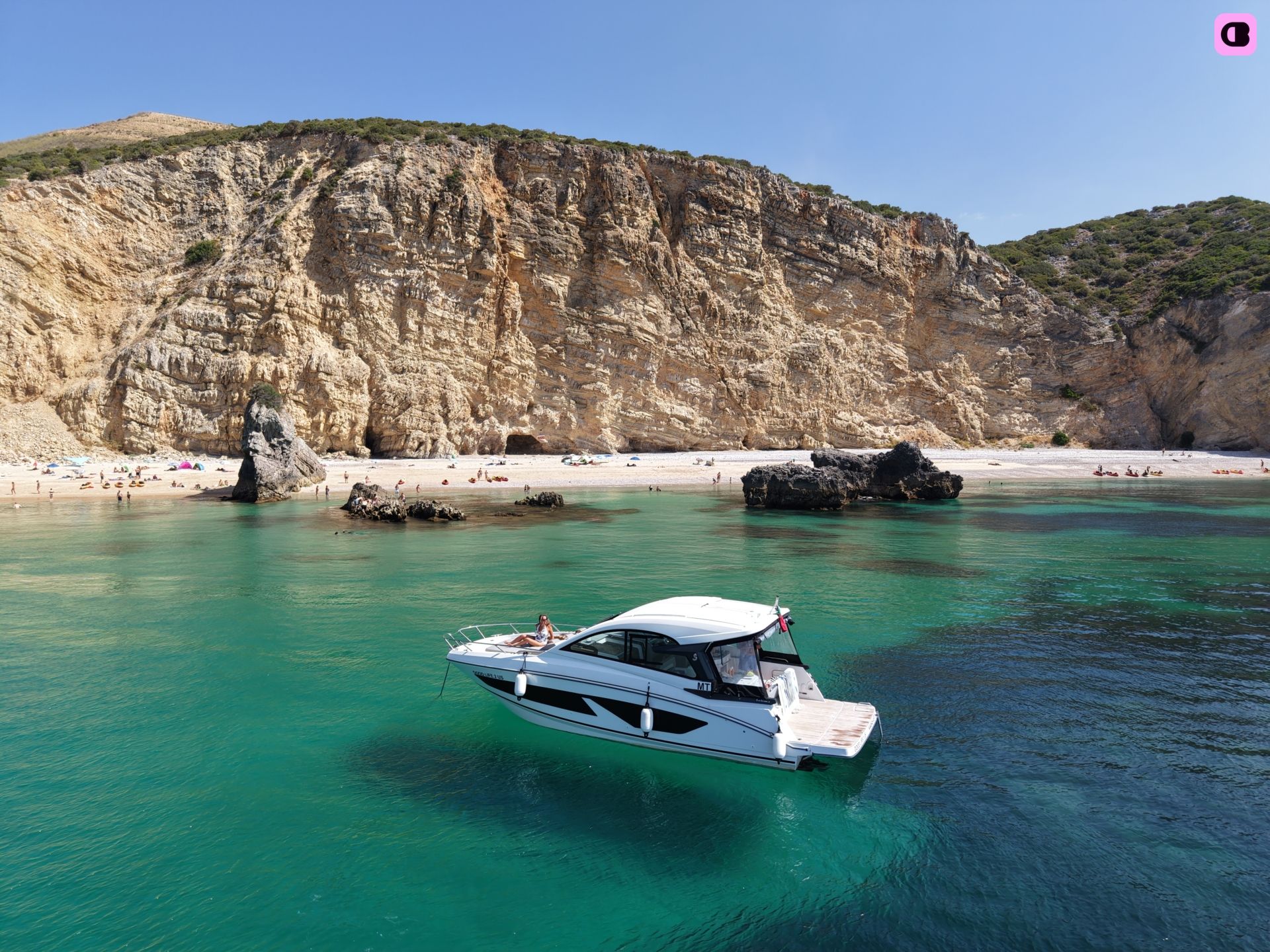Bateau à moteur BENETEAU GRAN TURISM 32 460cv