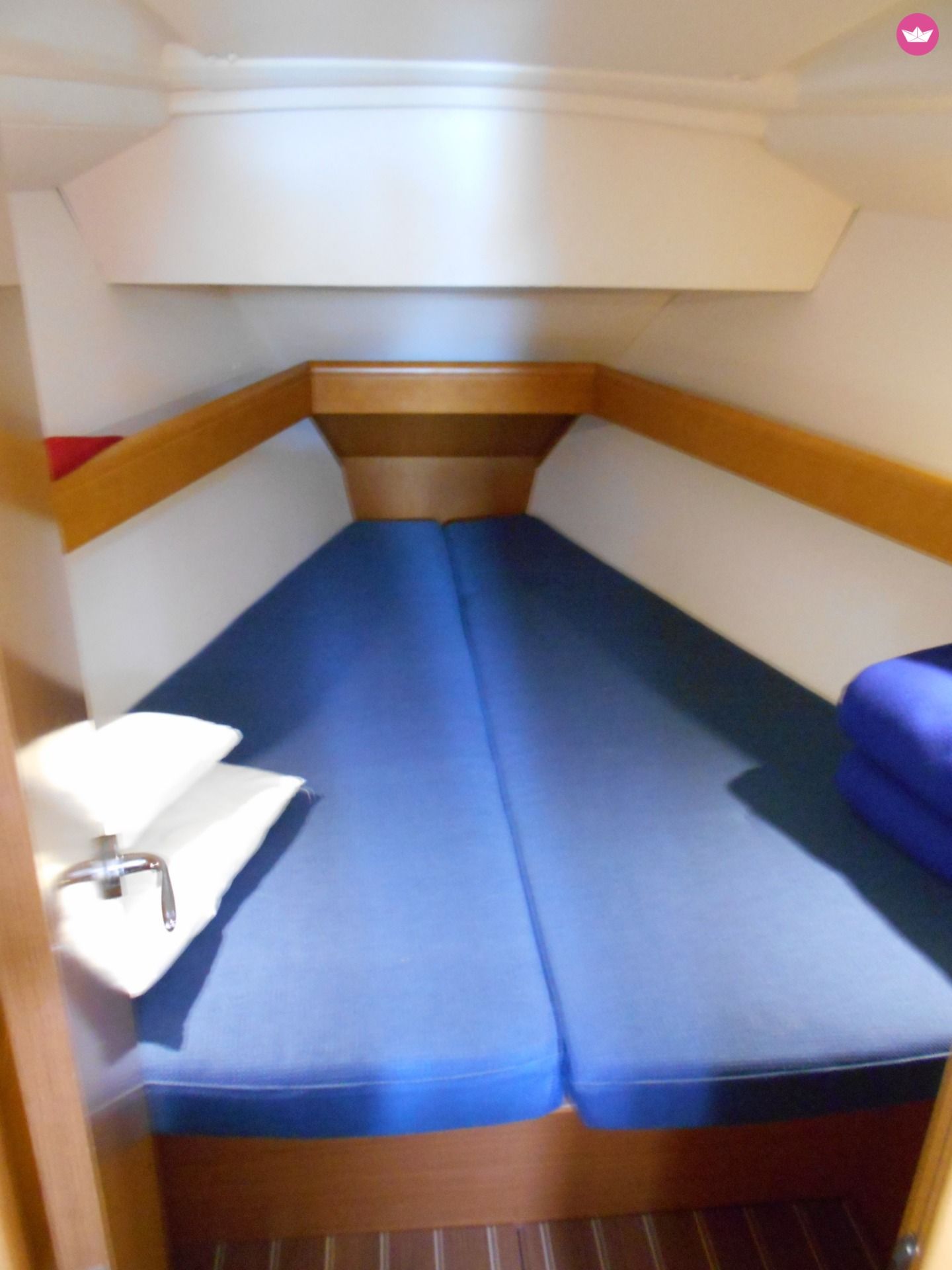 Jeanneau Sun Odyssey 36I in Athens for rental