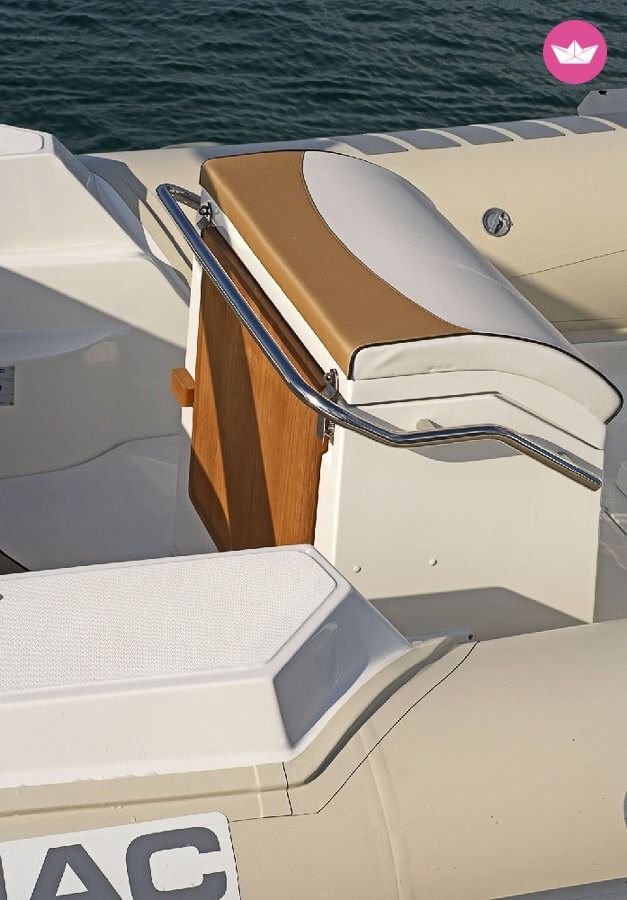 Lomac Nautica 710 In à Ajaccio à louer